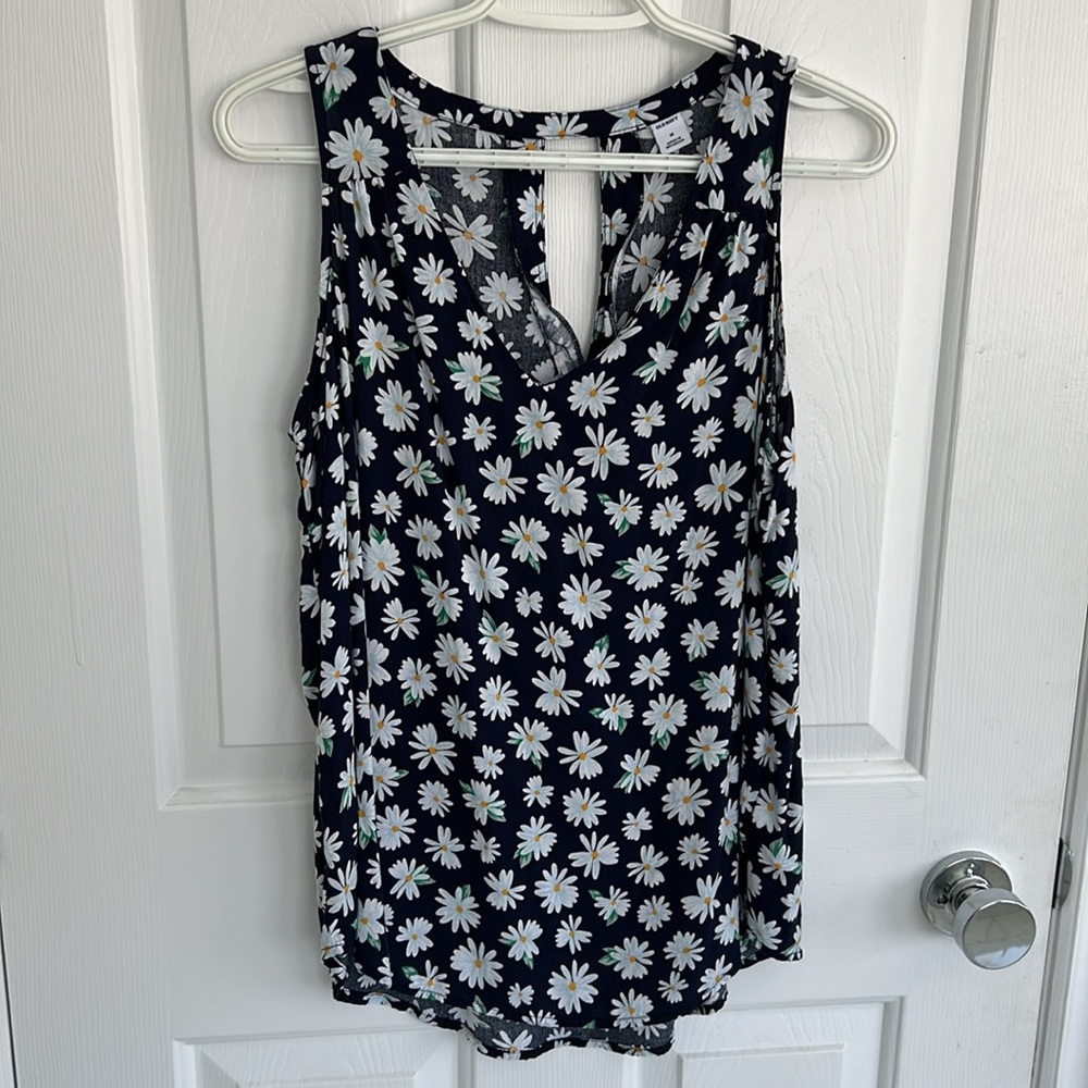 Old Navy size medium tank top